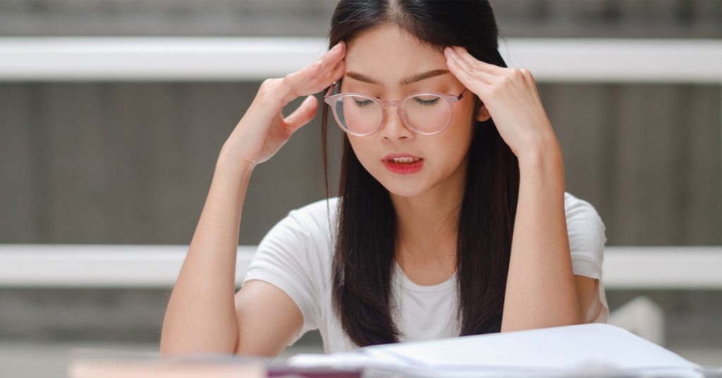 In order to keep yourself or your friends safe, it’s important to learn the signs of academic burnout and be able to address it.